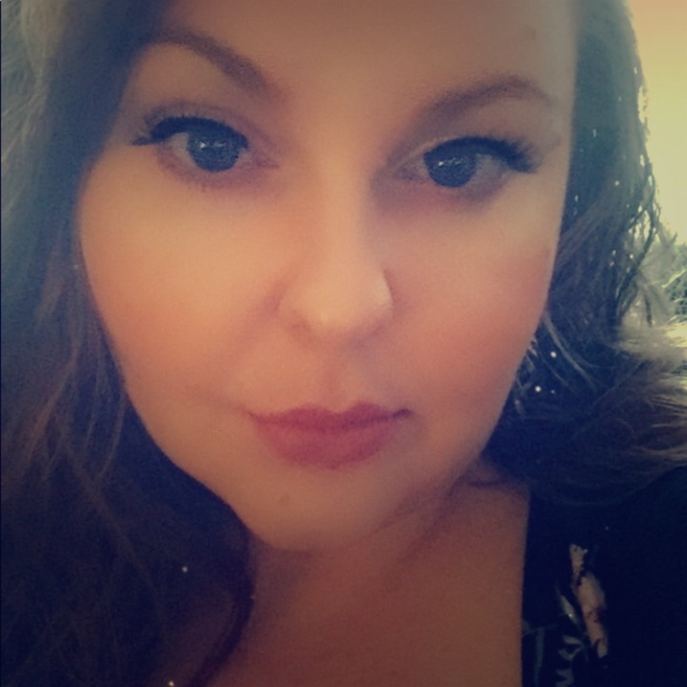 Meet your Posher, Diana